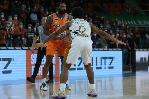 家队层面都 家队层面都