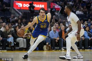 将球送入网 将球送入网